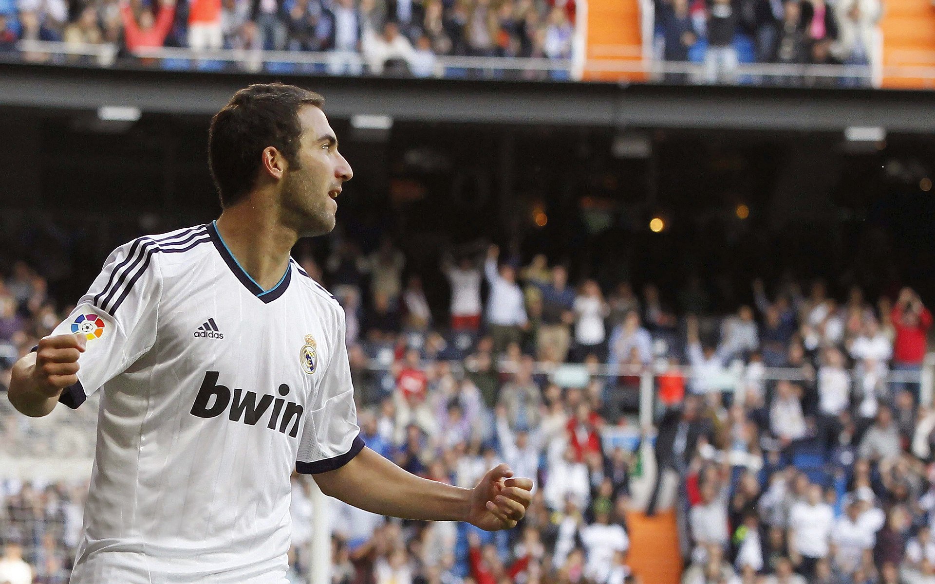 德甲实现赛场数字化，观赛体验逐步升级，德甲赛制介绍